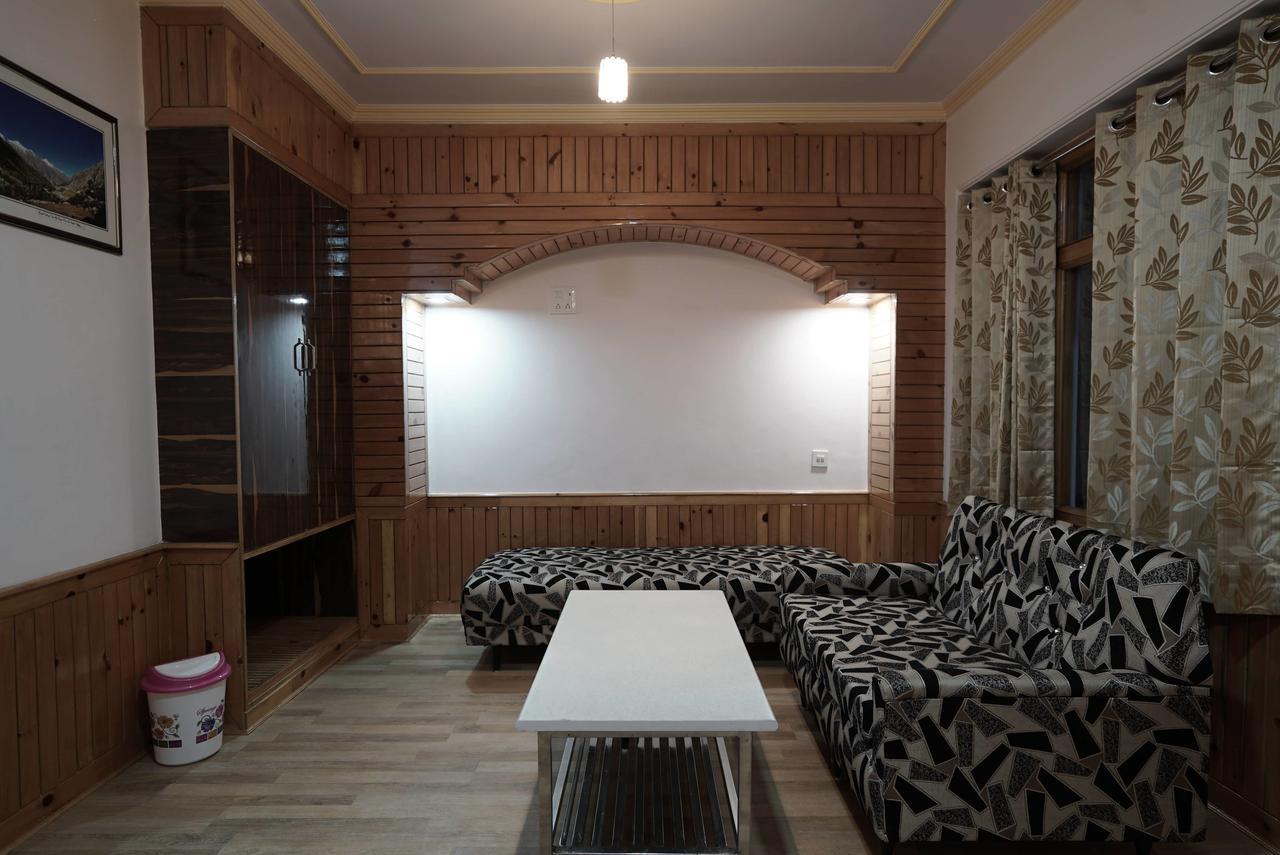 ناركاندا Sara Hotel المظهر الخارجي الصورة